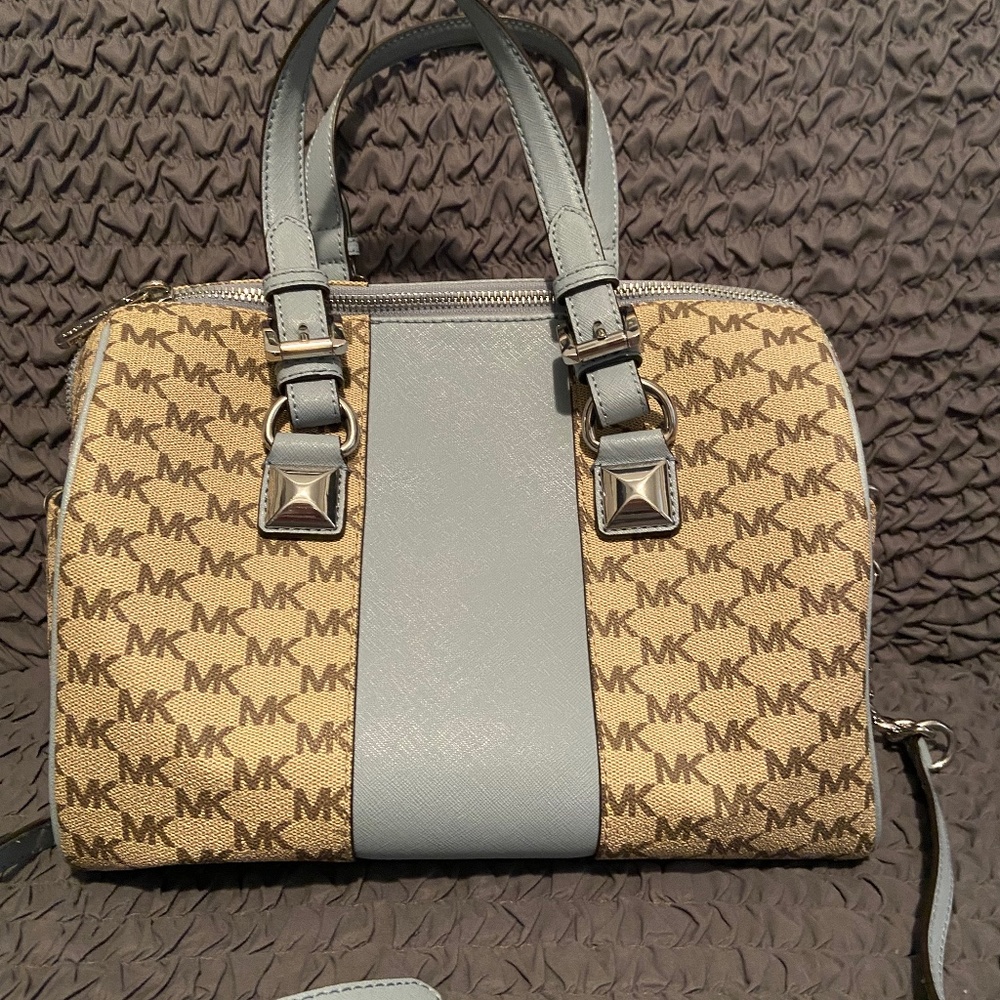 Michael Kors satchel handle bag